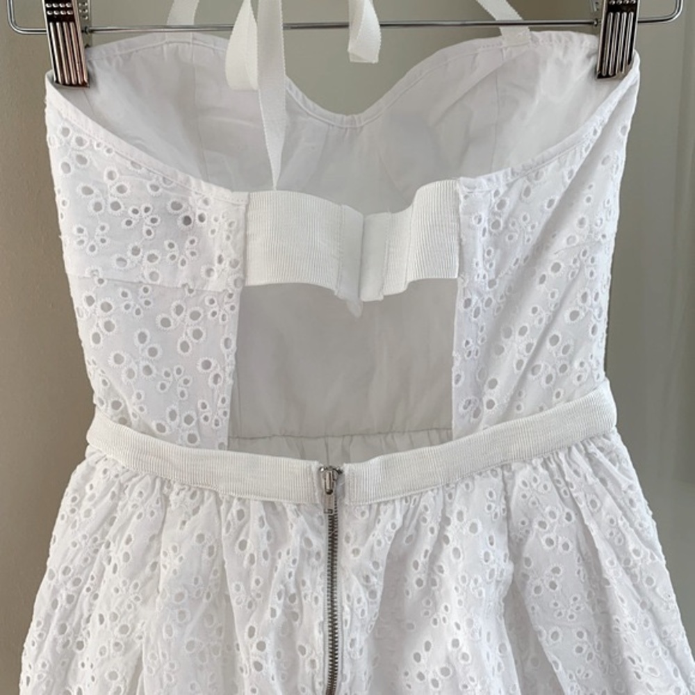 Aritzia Talula size 0 open back halter eyelet dress - Picture 11 of 16